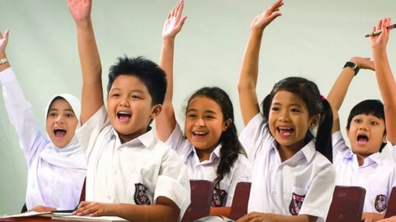 YouTube dengan Akun Belajar.id