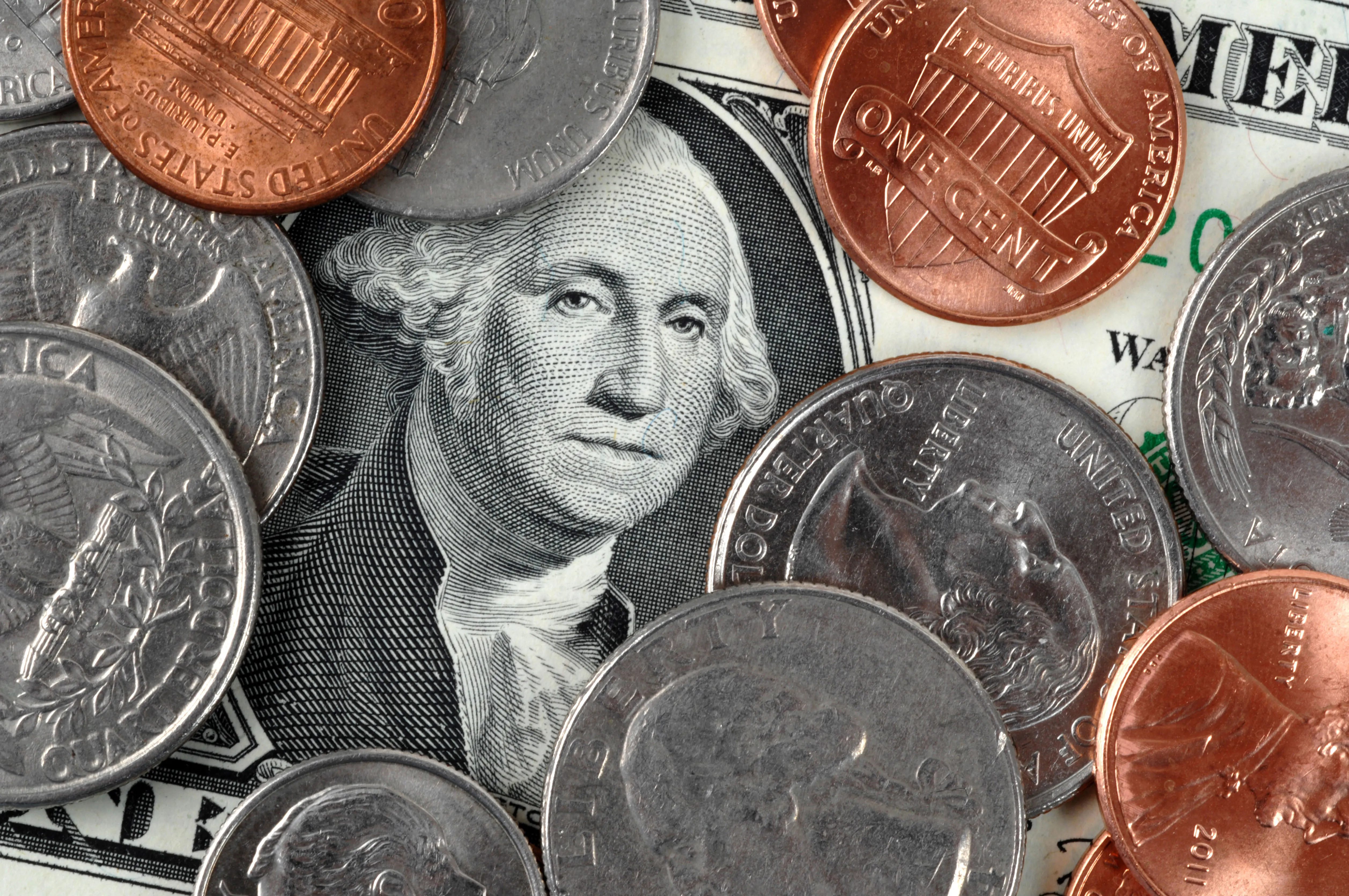 Perbedaan Menabung dan Investasi yang Perlu Dipahami